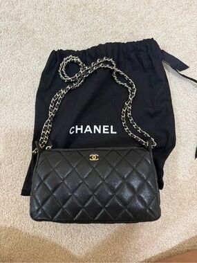 Black crossbody bag